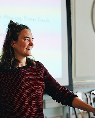 « Ce que l’hypnose peut vraiment faire – et comment elle agit »