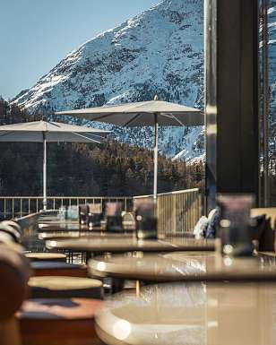 Sunstar Swiss Hotel Collection Pontresina Aussenansicht Winter Lounge 2 Sunstar Swiss Hotel Collection Pontresina Aussenansicht Winter Lounge 2